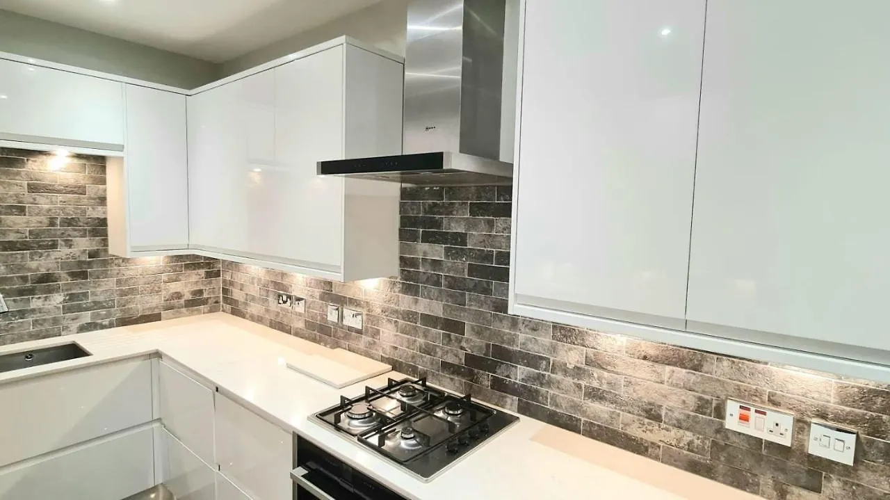 Stunning 2 Bedroom Georgian Apartment Edinburgh